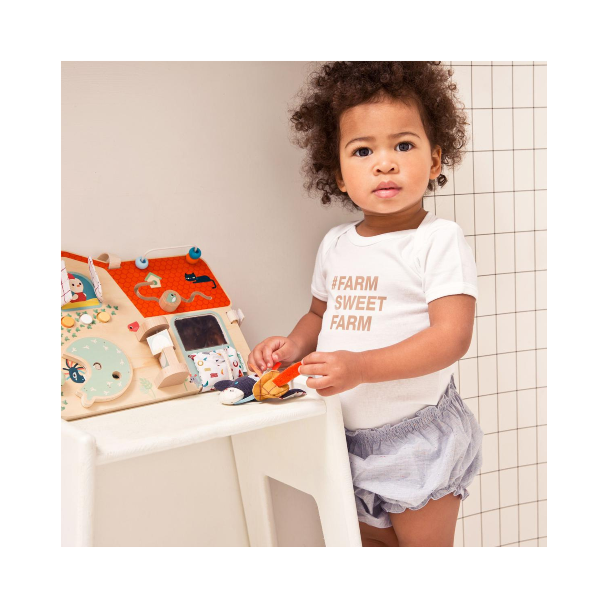 Panel de Actividades de la Granja Lilliputiens